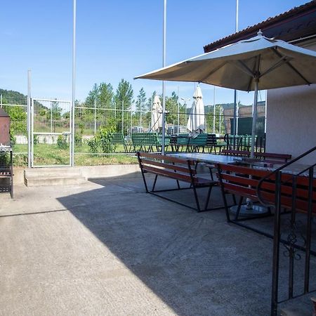 Motel Aris Meridian Piatra Neamţ 外观 照片