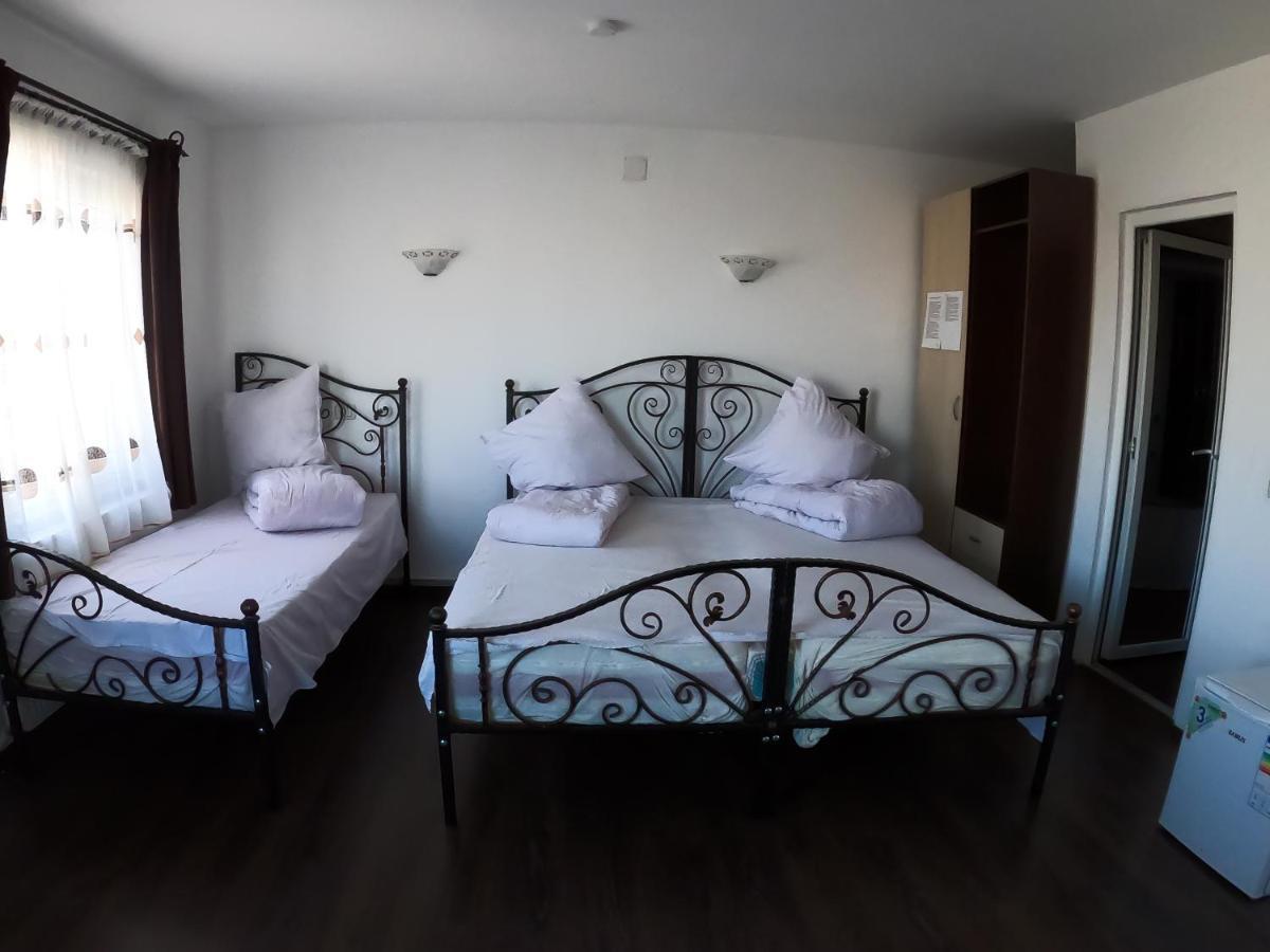 Motel Aris Meridian Piatra Neamţ 外观 照片