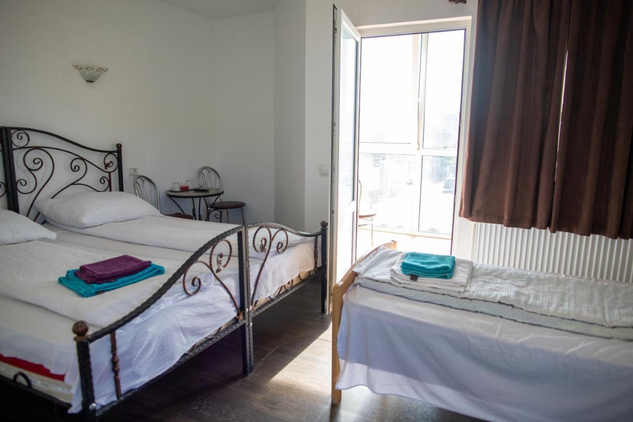 Motel Aris Meridian Piatra Neamţ 外观 照片