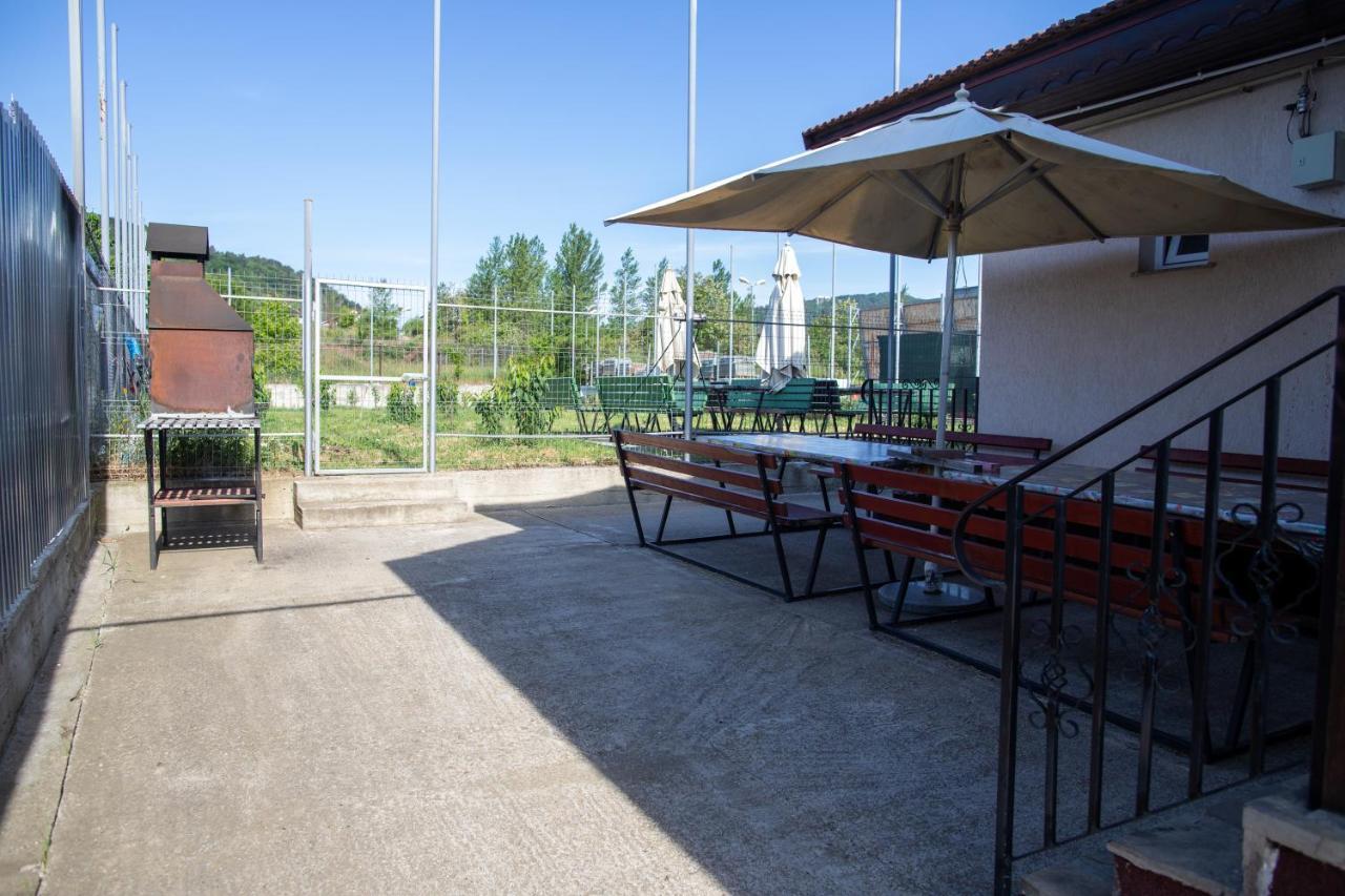 Motel Aris Meridian Piatra Neamţ 外观 照片