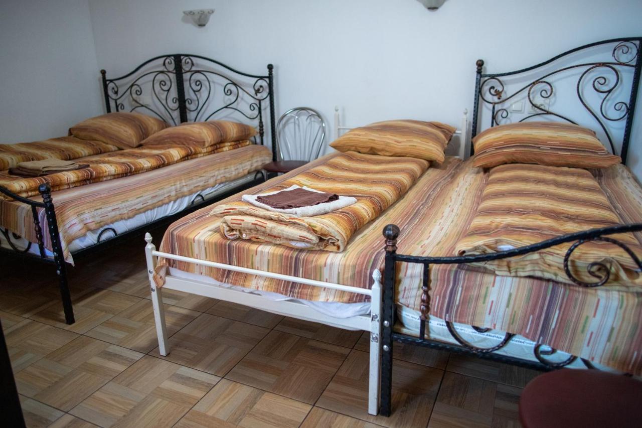 Motel Aris Meridian Piatra Neamţ 外观 照片