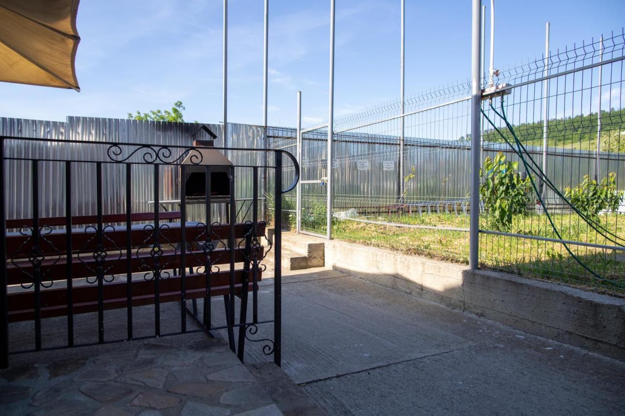 Motel Aris Meridian Piatra Neamţ 外观 照片