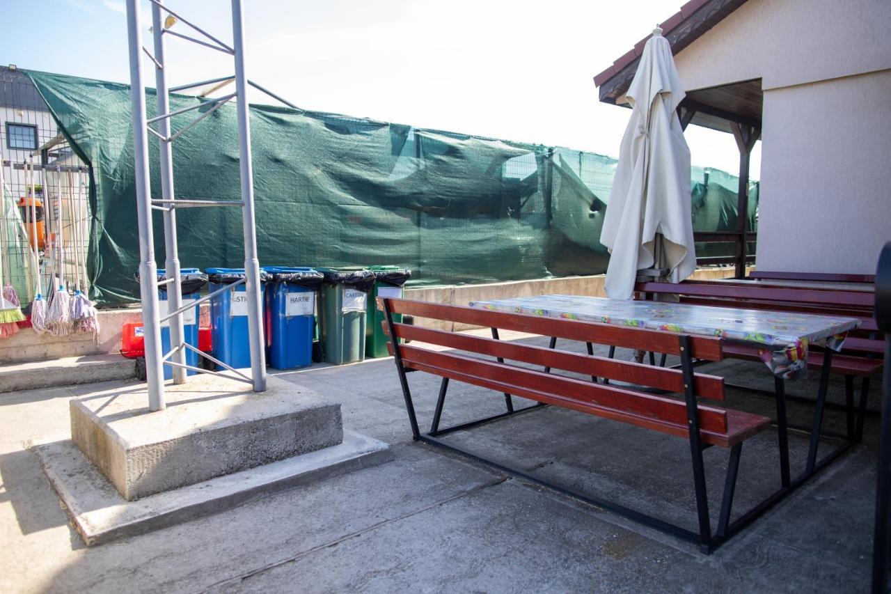 Motel Aris Meridian Piatra Neamţ 外观 照片