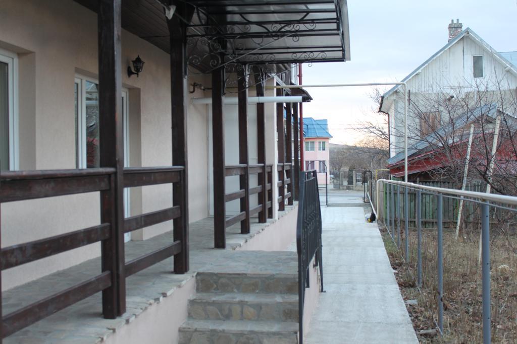 Motel Aris Meridian Piatra Neamţ 外观 照片