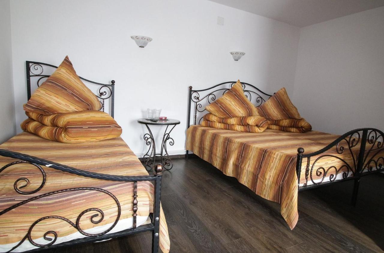 Motel Aris Meridian Piatra Neamţ 外观 照片